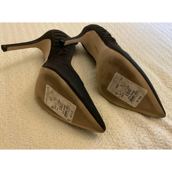 BCBGeneration Black Pump stiletto 4” Heels with rectangular cutouts SIZE 8 - Picture 6 of 7